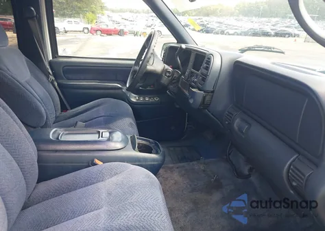 1999 Chevrolet Tahoe Ls from USA, damaged, VIN 1GNEC13R2XR103155